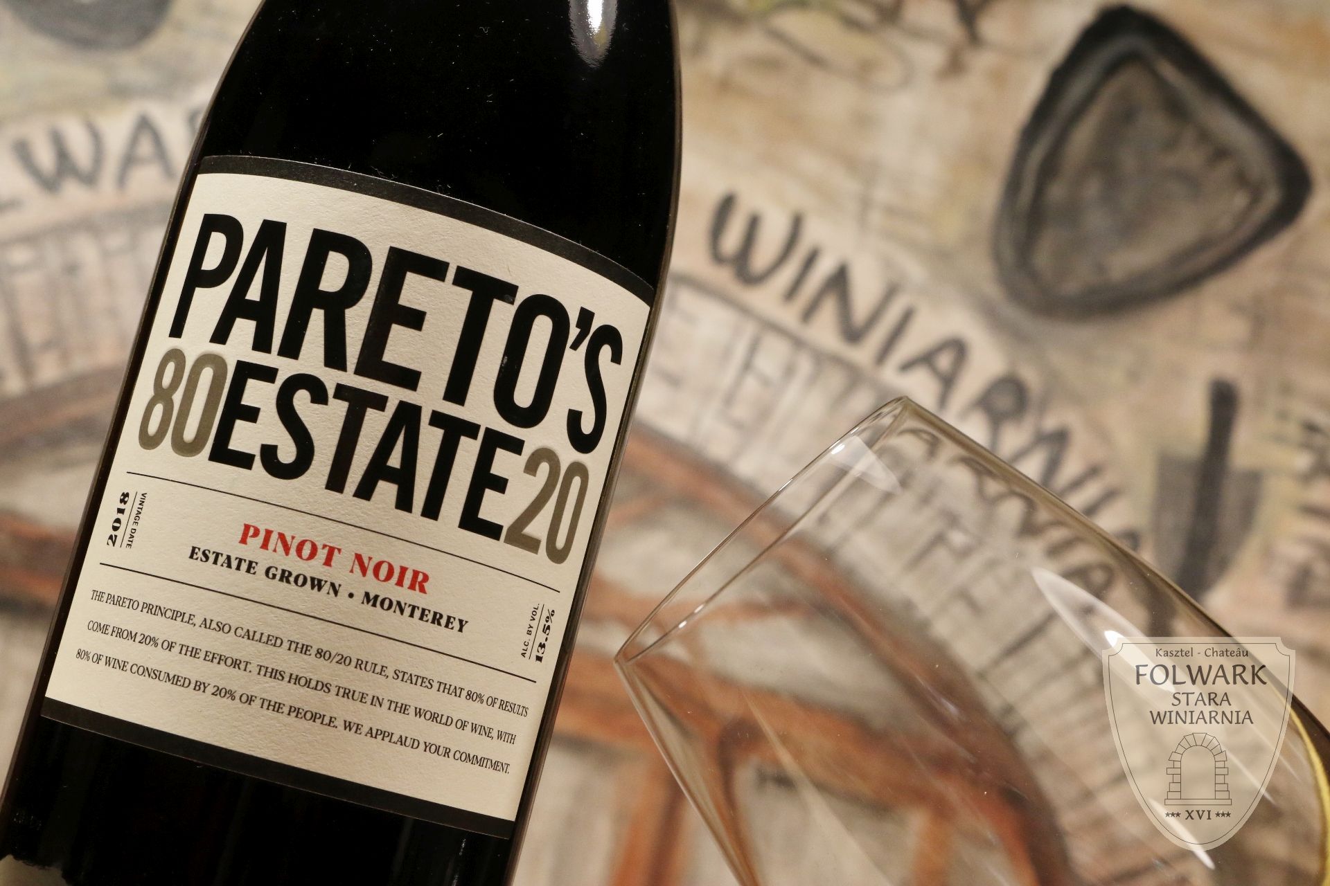 Pareto\'s Pinot Noir - Folwark Winiarnia Kalifornii z poleca wina Stara